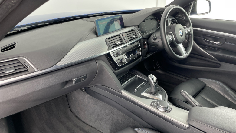 BMW 4 Series 440i M Sport 2dr Auto [Professional Media] Petrol Coupe